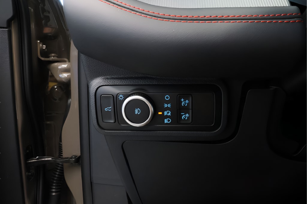 2026 Ford Explorer ST-Line - Photo 14