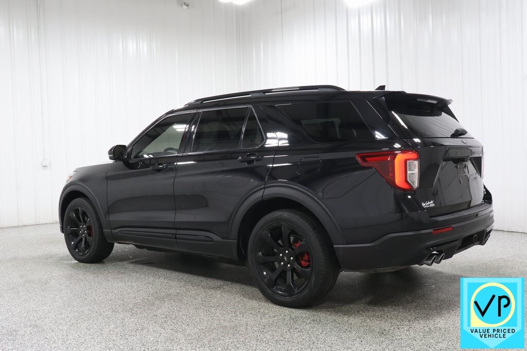 2020 Ford Explorer ST photo 4
