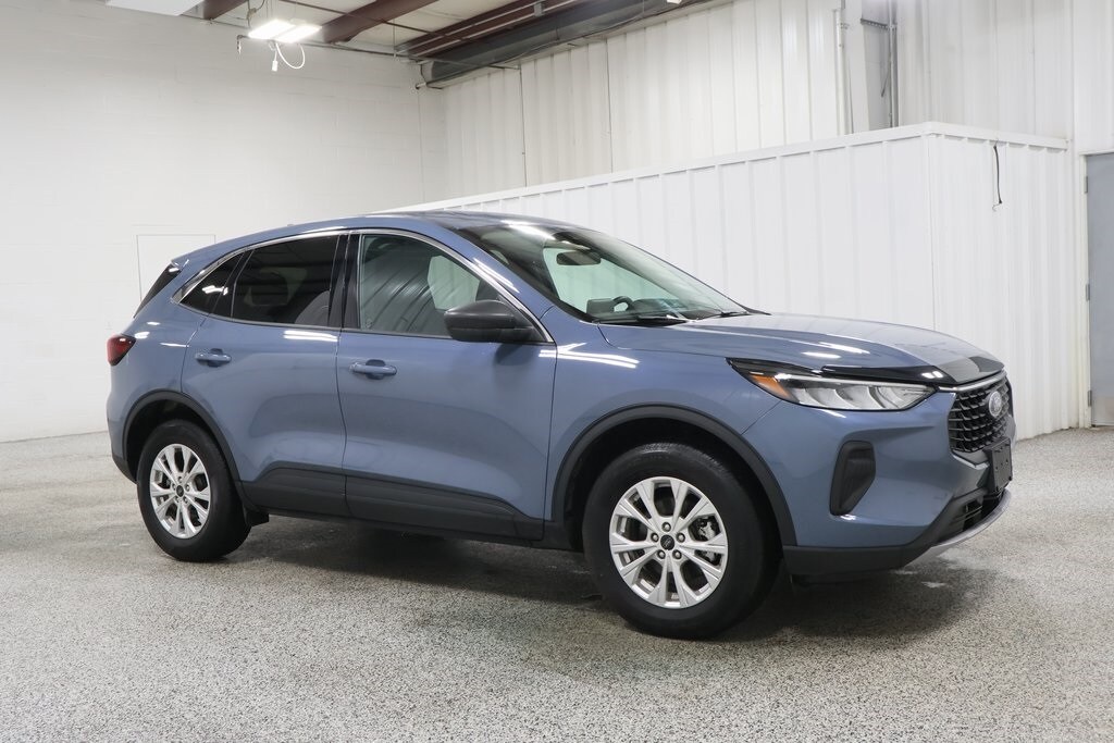 2024 Ford Escape Active photo 2