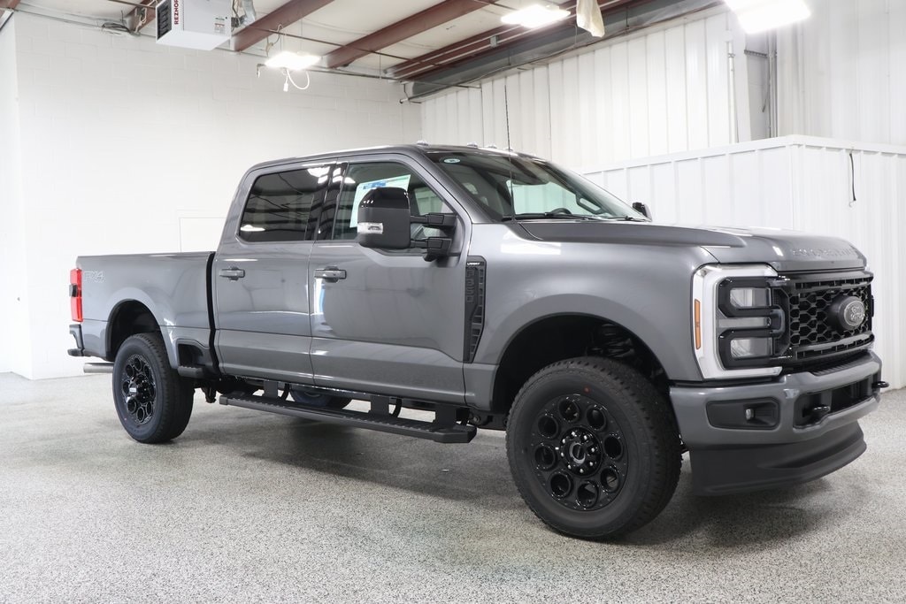 New 2026 Ford F-350SD Lariat Truck