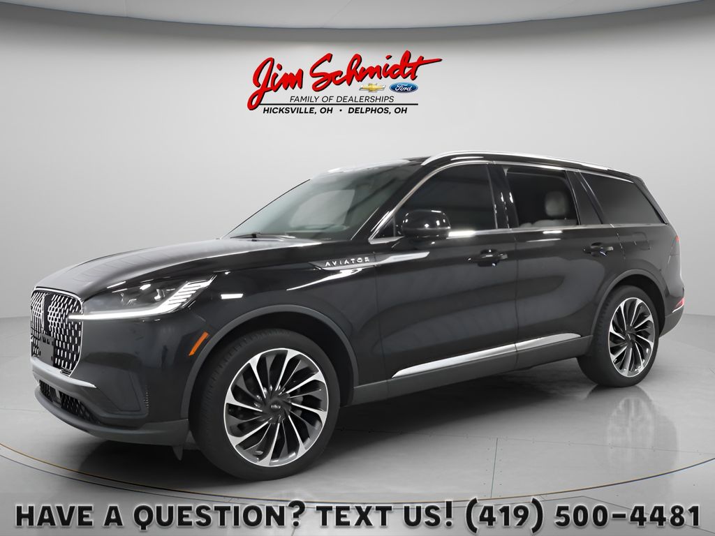 2025 Lincoln Aviator Reserve AWD's photo