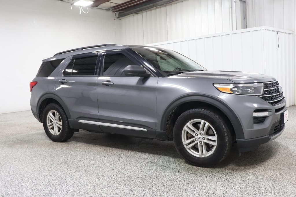 Used 2021 Ford Explorer XLT with VIN 1FMSK8DH6MGB37549 for sale in Hicksville, OH