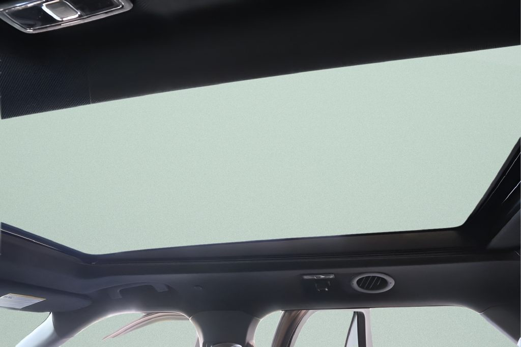 2026 Ford Explorer ST-Line - Photo 9