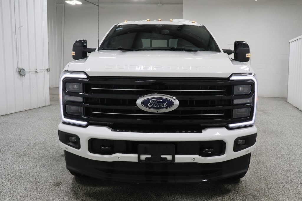 Used 2025 Ford F-250SD Platinum Truck