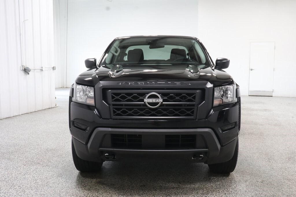 2022 Nissan Frontier S photo 3