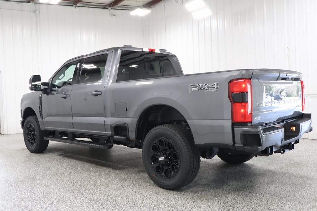 New 2026 Ford F-350SD Lariat Truck