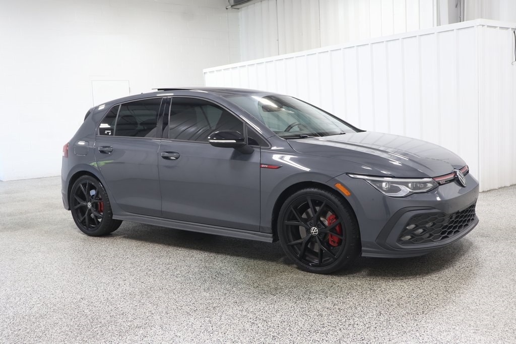Used 2024 Volkswagen Golf GTI SE with VIN WVW2A7CD1RW218486 for sale in Hicksville, OH