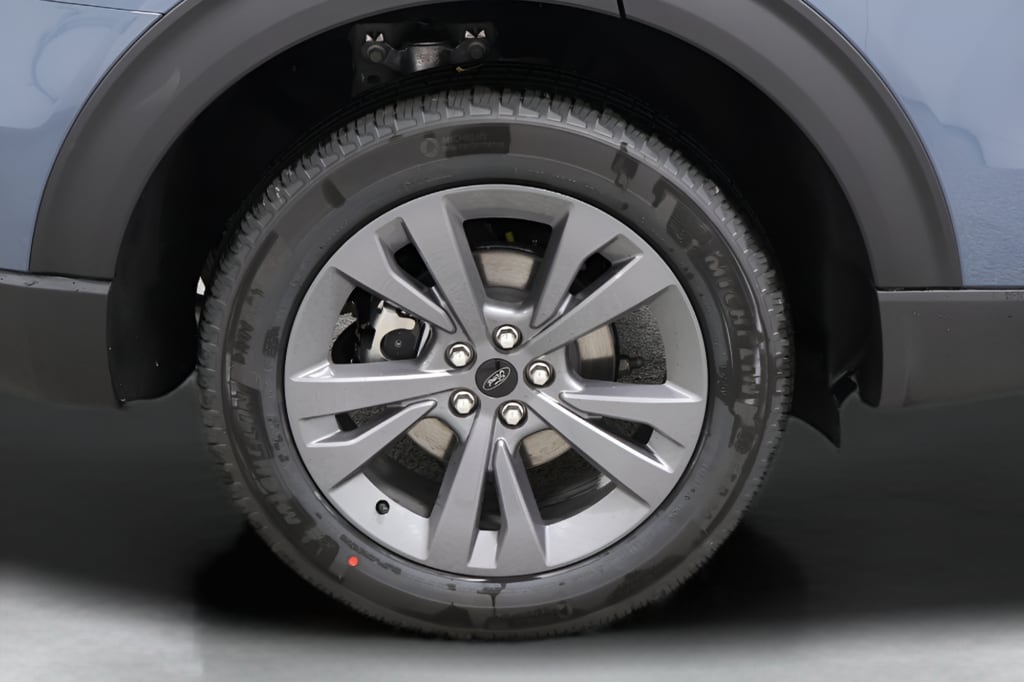 2026 Ford Explorer Active - Photo 33