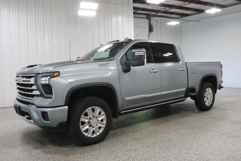 Used 2025 Chevrolet Silverado 2500HD High Country Truck