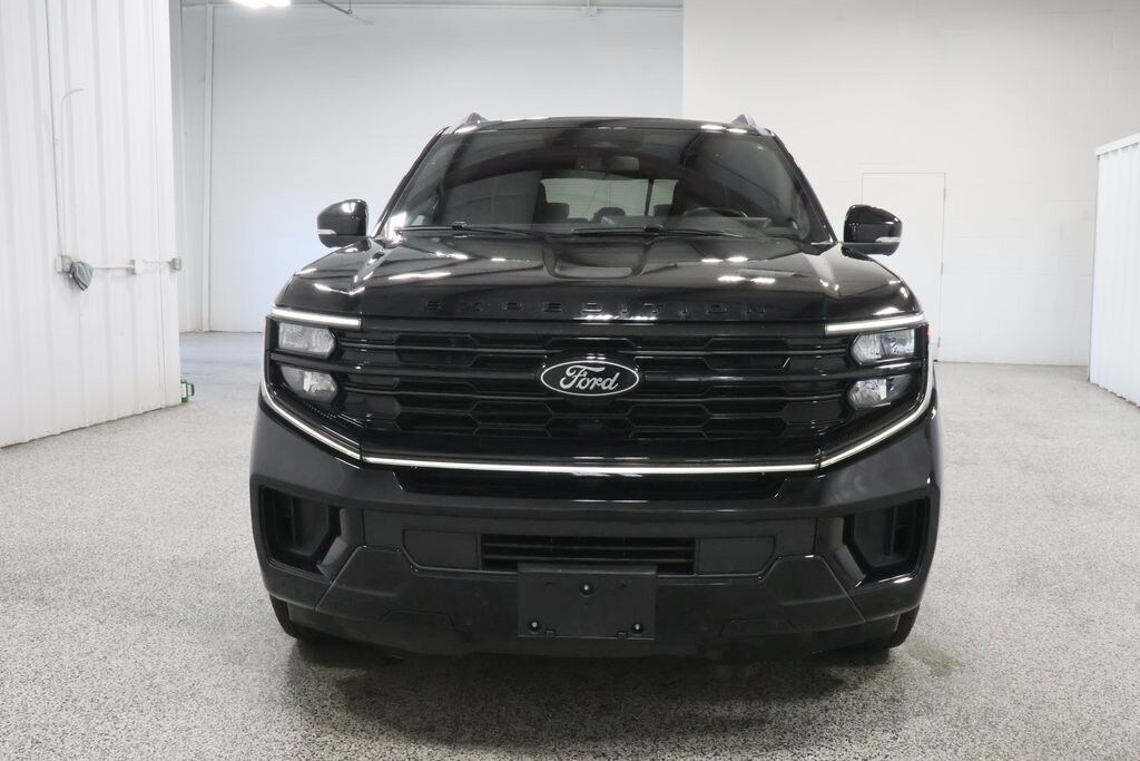 Used 2025 Ford Expedition Platinum SUV