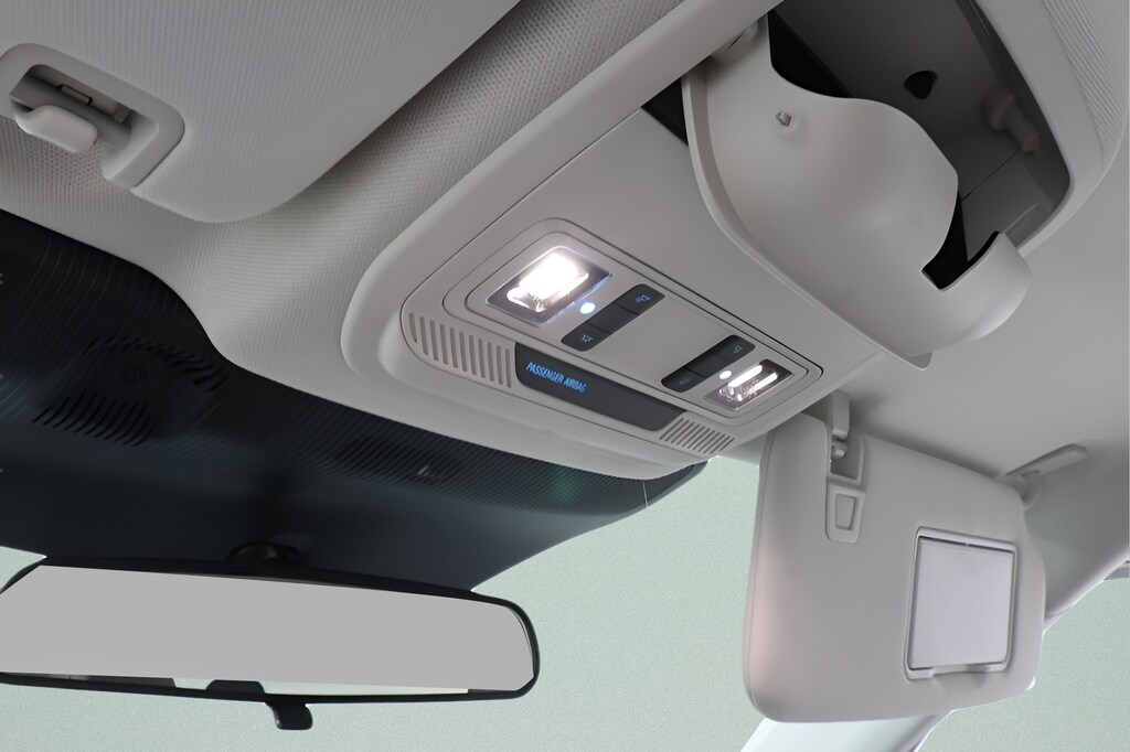 2026 Ford Explorer Active - Photo 15