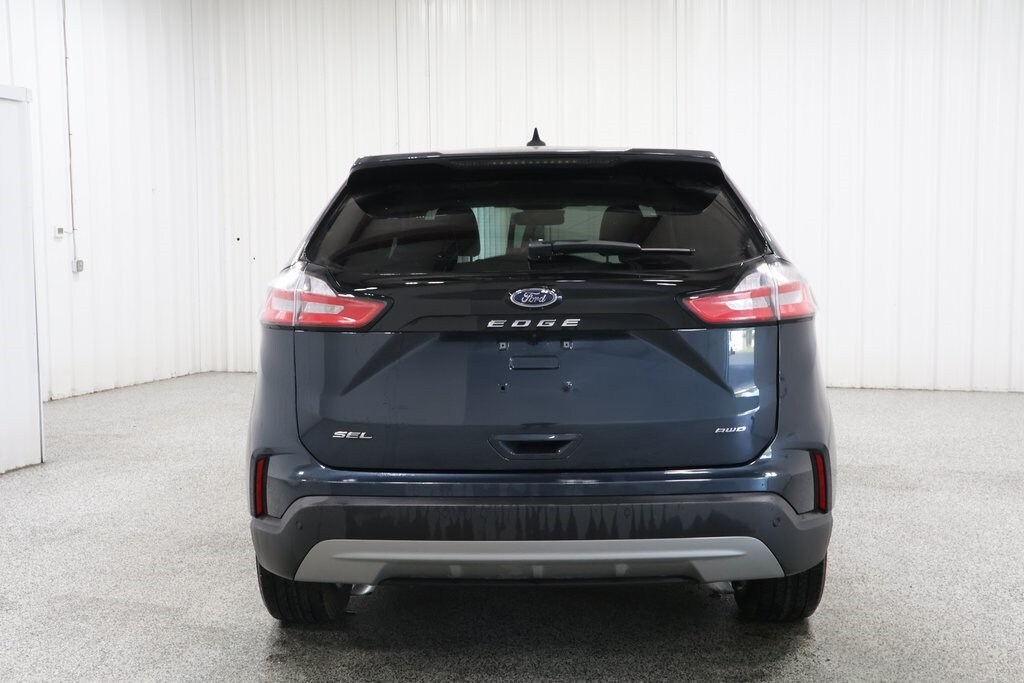 2024 Ford Edge SEL photo 4