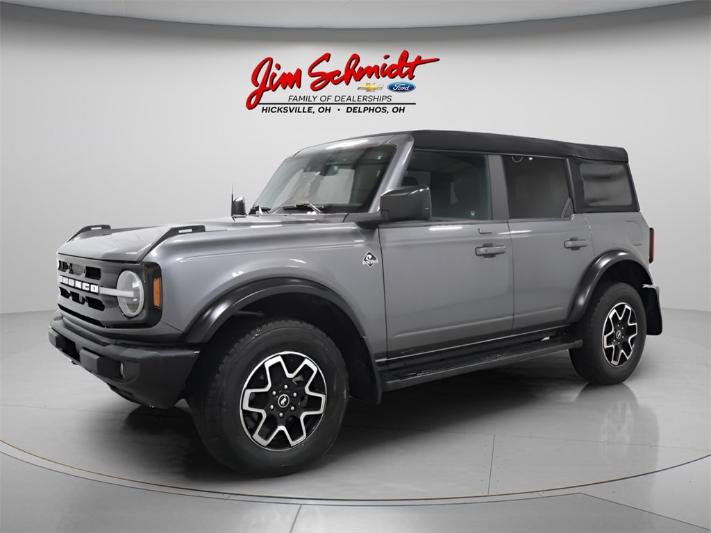 2023 Ford Bronco 4-Door Outer Banks's photo