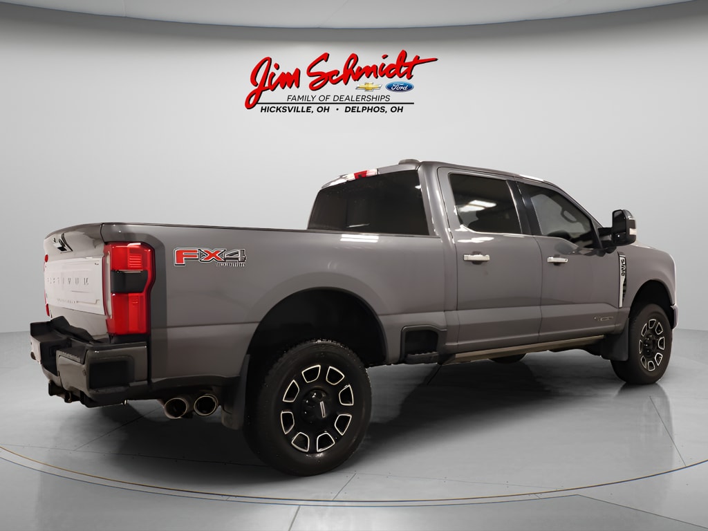 Used 2023 Ford F-250SD Platinum Truck