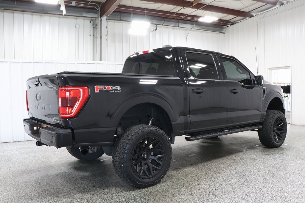 2023 Ford F-150 XLT photo 3