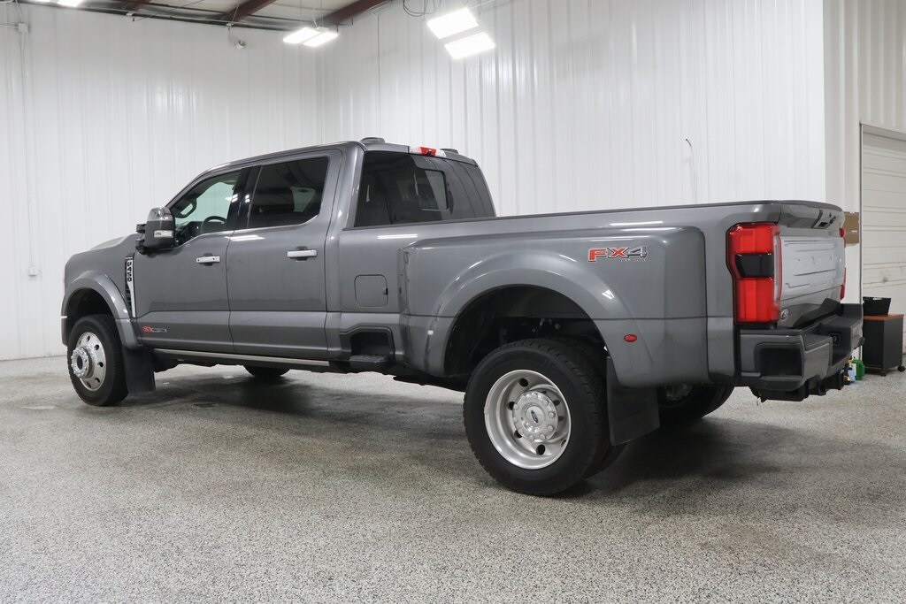 Used 2025 Ford F-450SD Platinum Truck