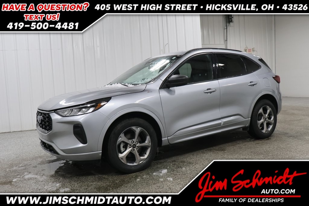 2023 Ford Escape ST-Line's photo