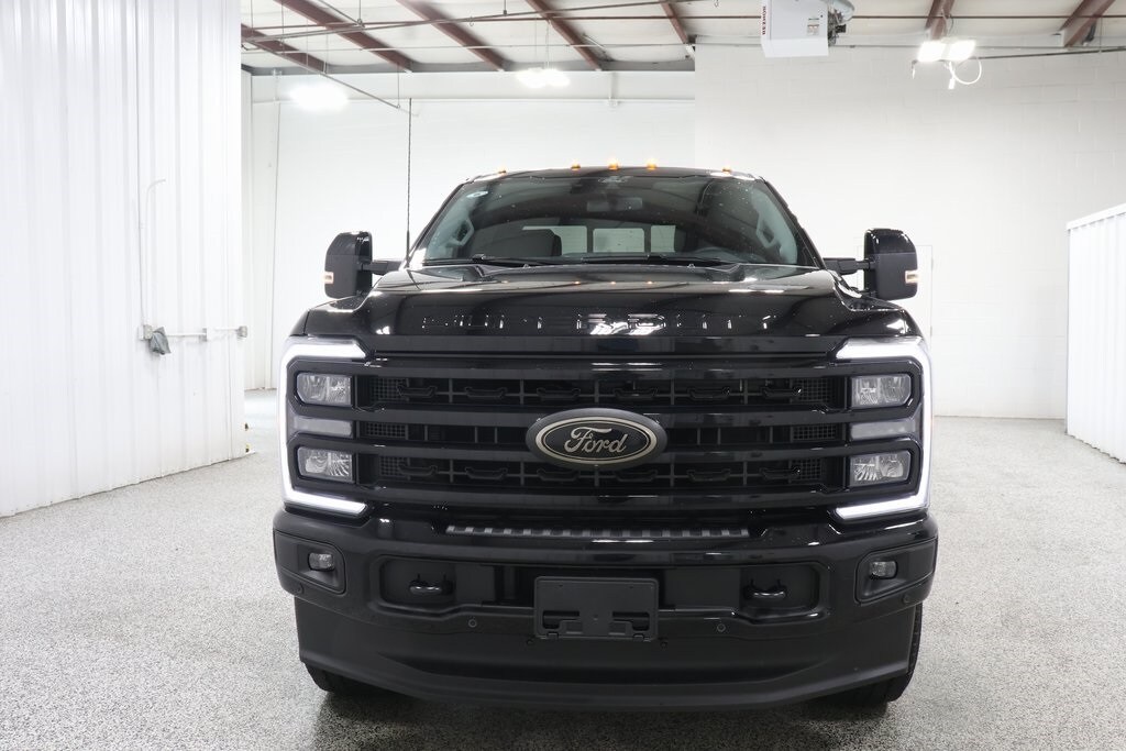 2024 Ford F-250 photo 3