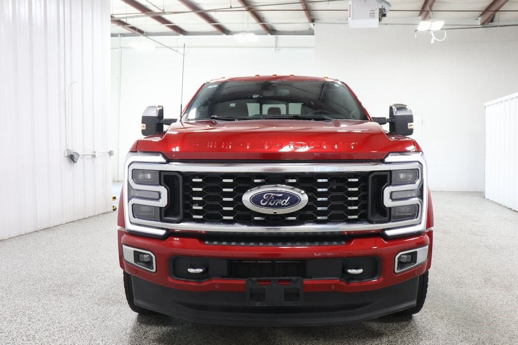2024 Ford F-450 photo 3