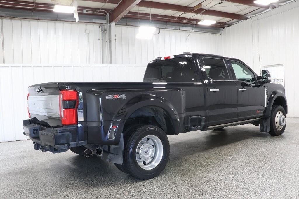 2024 Ford F-450 photo 3