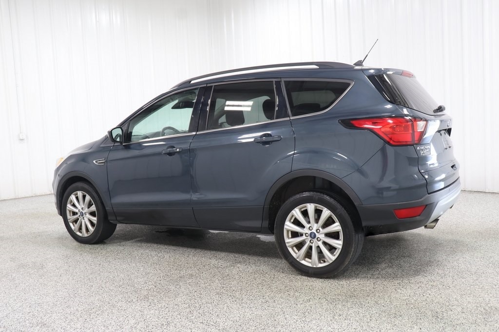 Used 2019 Ford Escape SEL with VIN 1FMCU9HD6KUC25169 for sale in Hicksville, OH