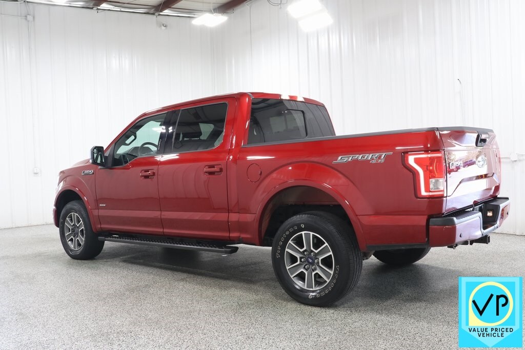 2016 Ford F-150 XLT photo 4