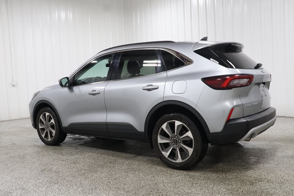 2023 Ford Escape Platinum photo 4