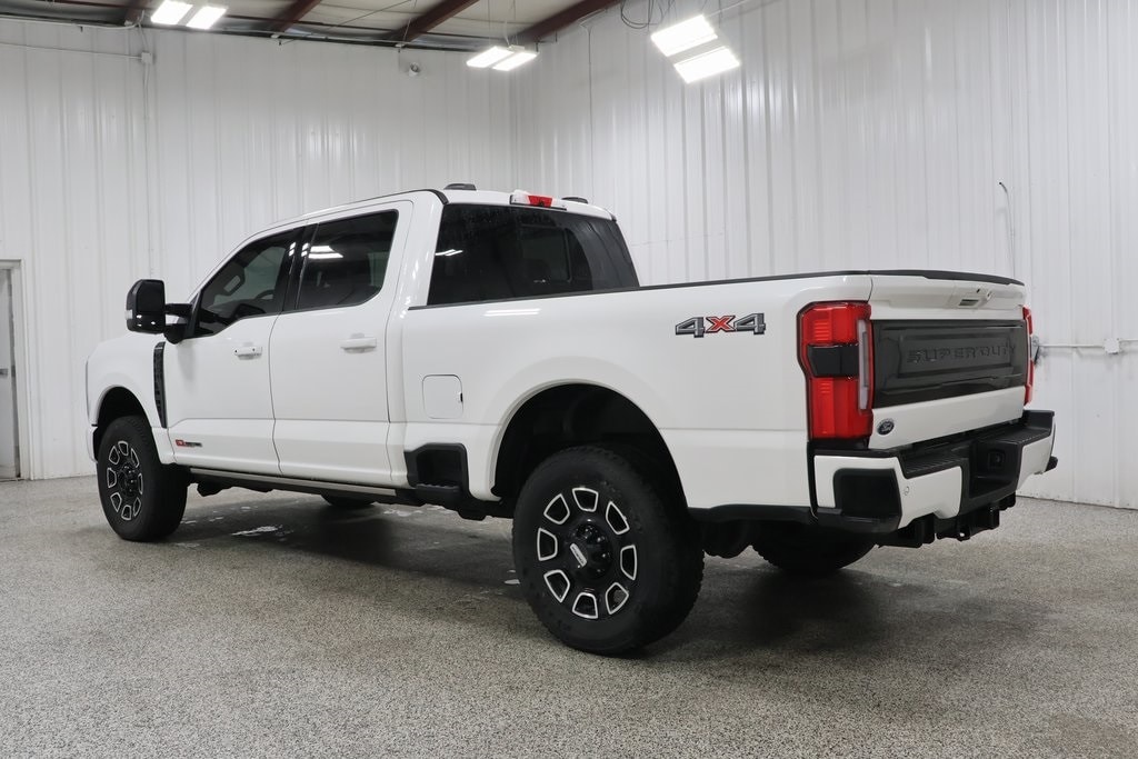 Used 2025 Ford F-250SD Platinum Truck