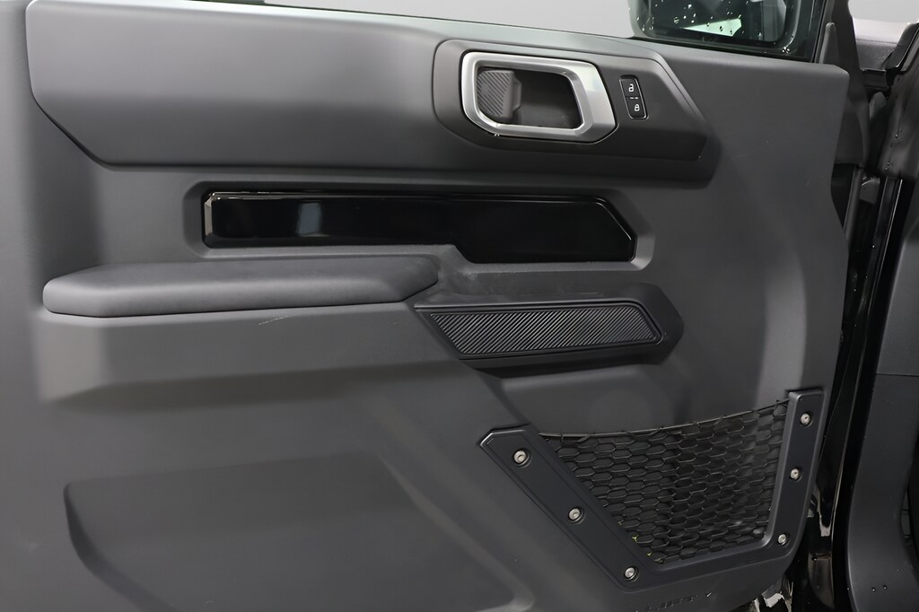 2025 Ford Bronco 2-Door Base - Photo 19