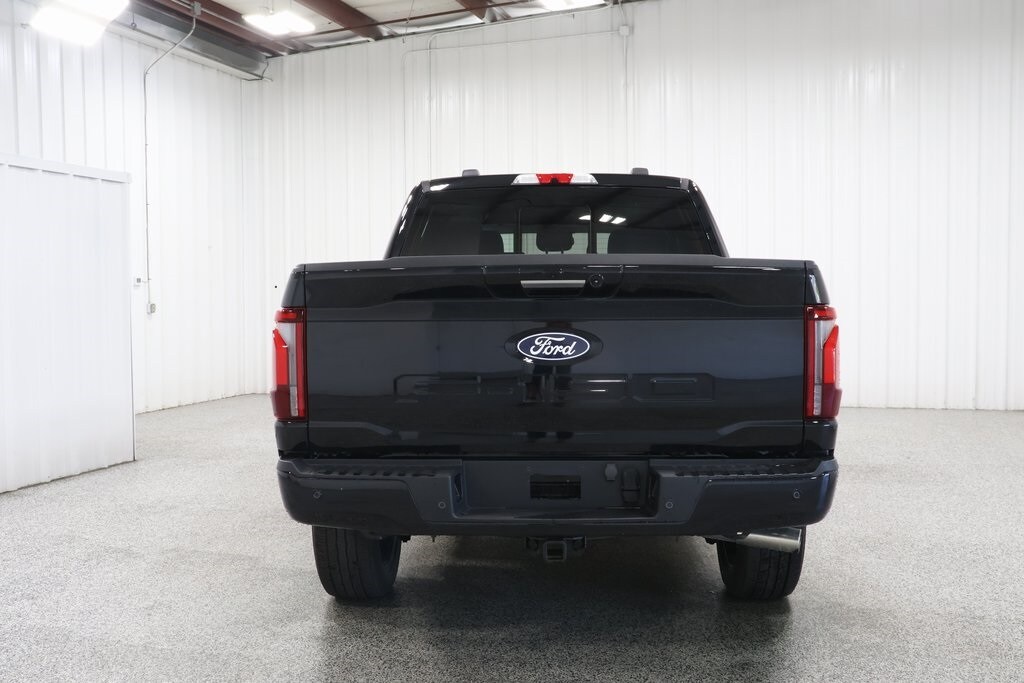 2024 Ford F-150 Platinum photo 3
