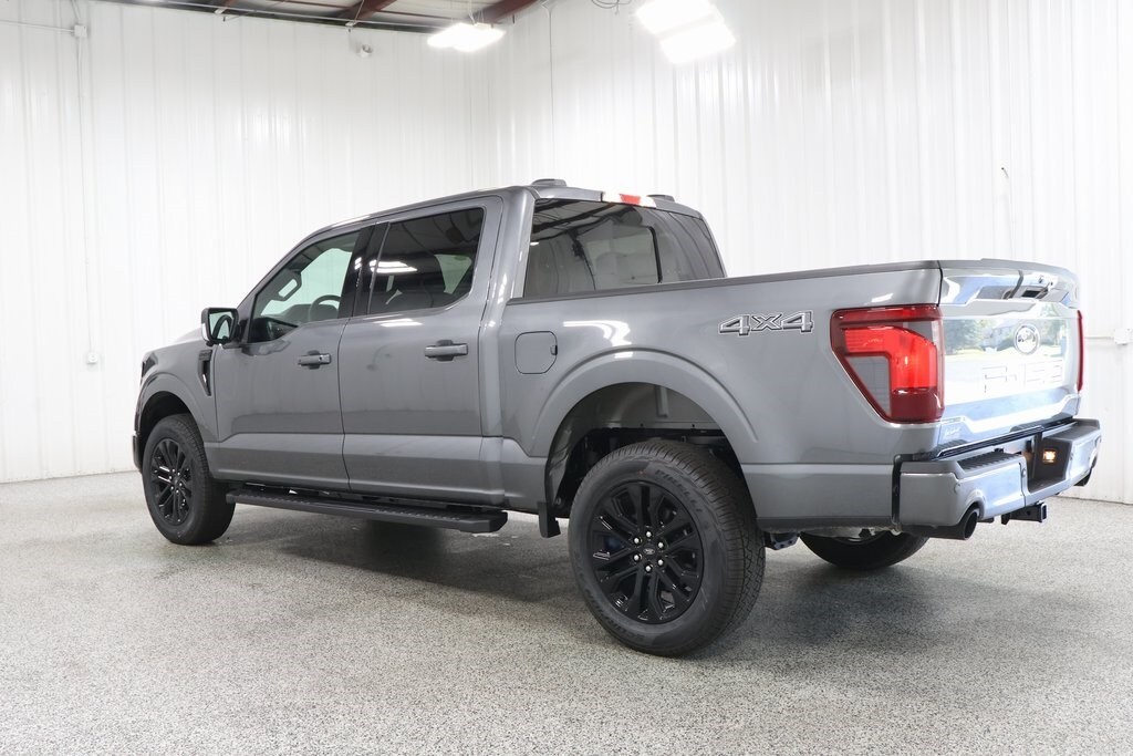 2025 Ford F-150 XLT photo 4