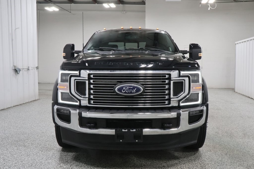 2022 Ford F-450 photo 3