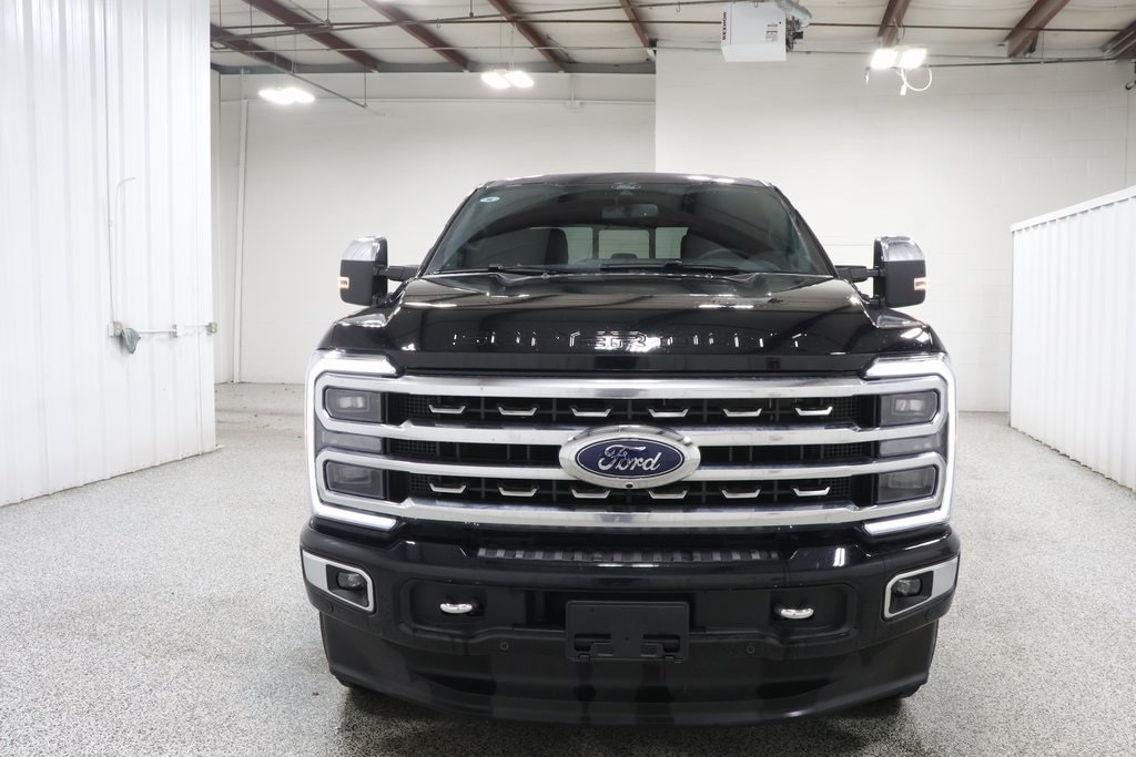 Used 2024 Ford F-250SD Platinum Truck