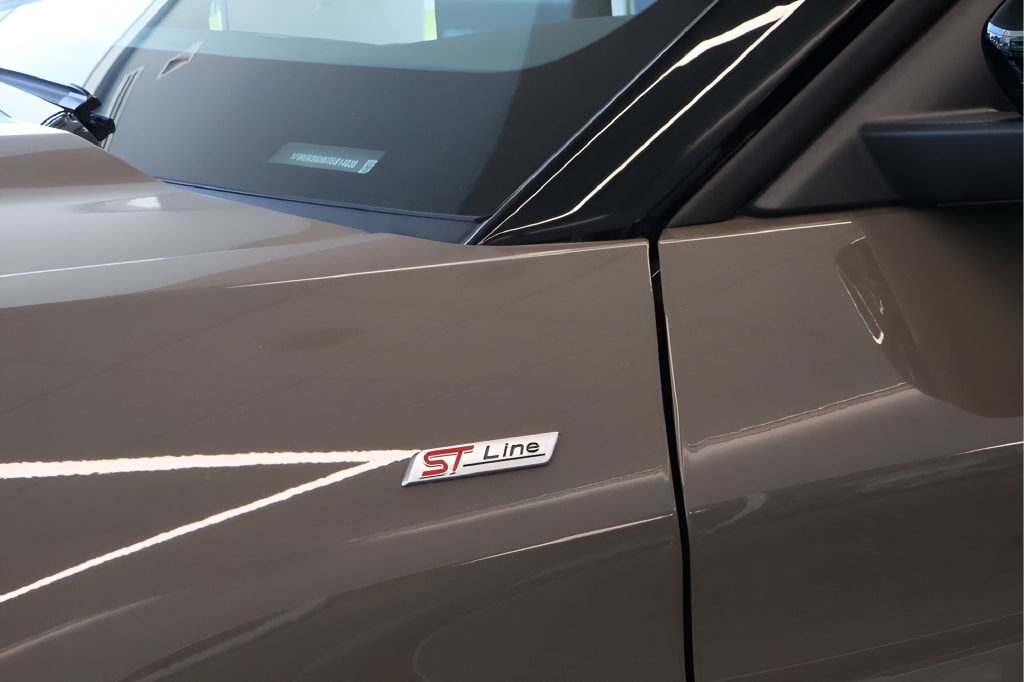 2026 Ford Explorer ST-Line - Photo 27