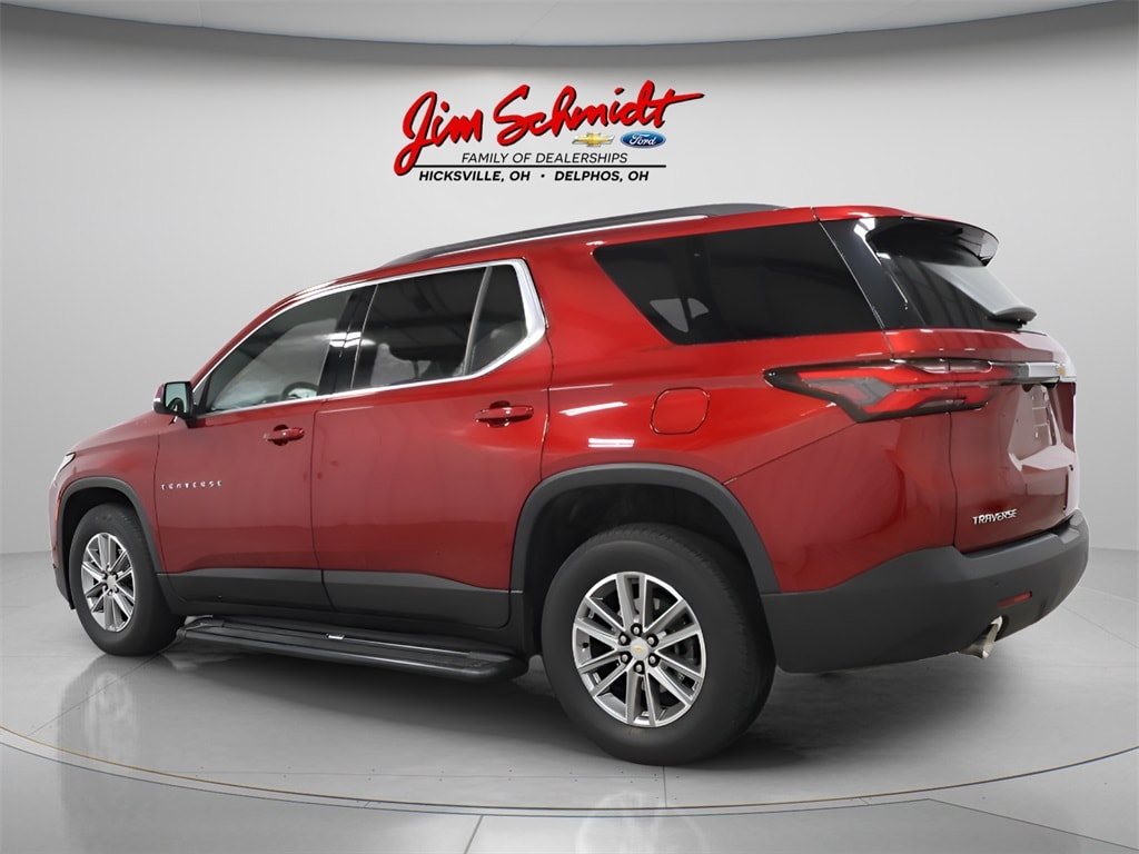 Used 2023 Chevrolet Traverse LT SUV