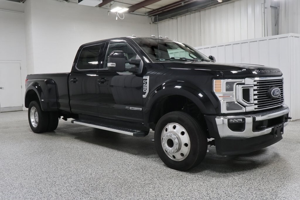 2022 Ford F-450 photo 2
