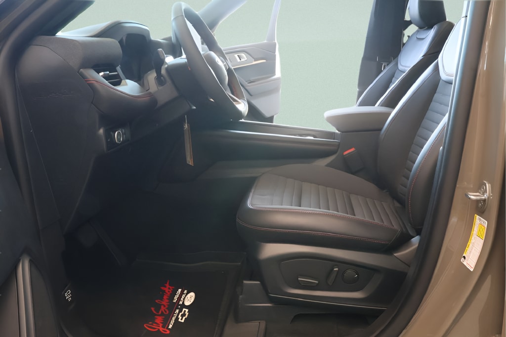 2026 Ford Explorer ST-Line - Photo 20
