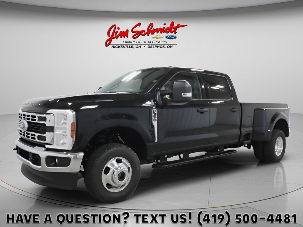 2026 Ford F-350 XLT 4x4 Crew Cab 8' Box DRW's photo