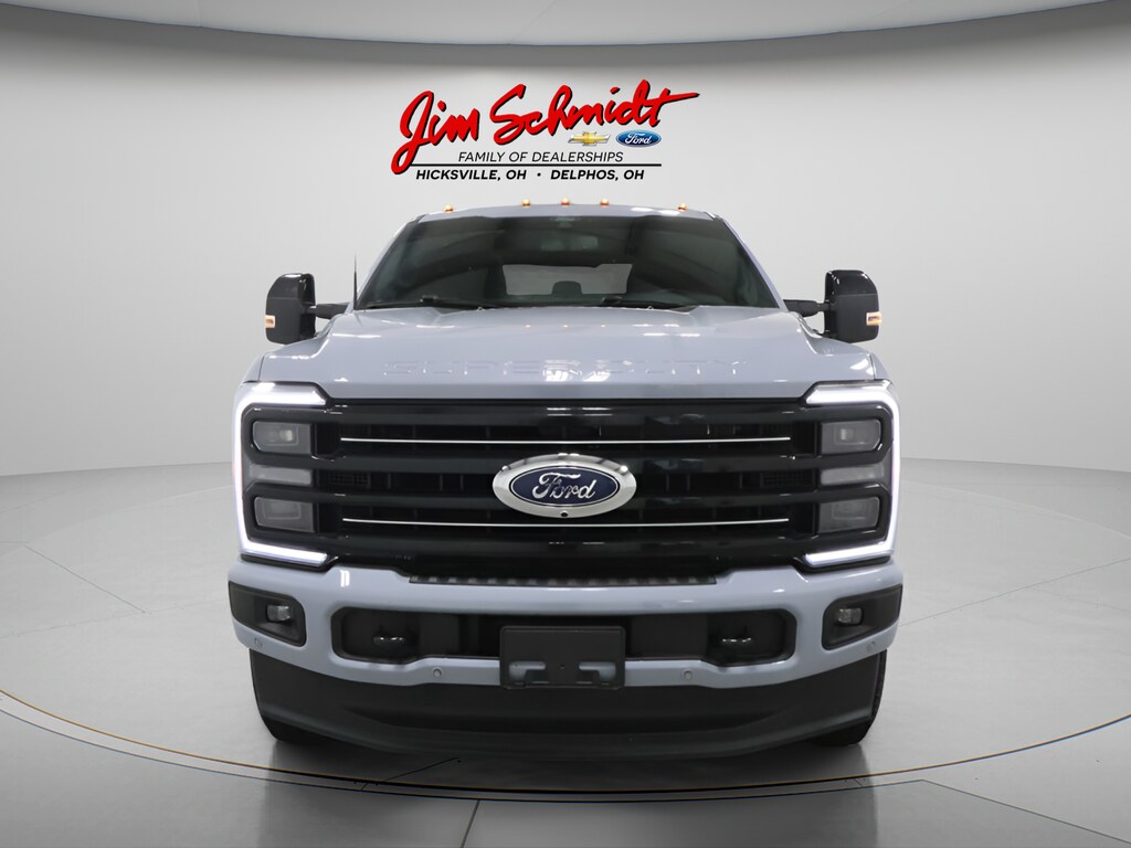 Used 2025 Ford F-250SD Platinum Truck