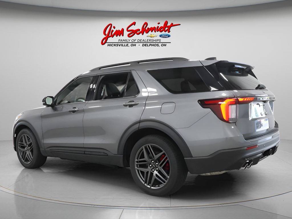 Used 2025 Ford Explorer ST SUV