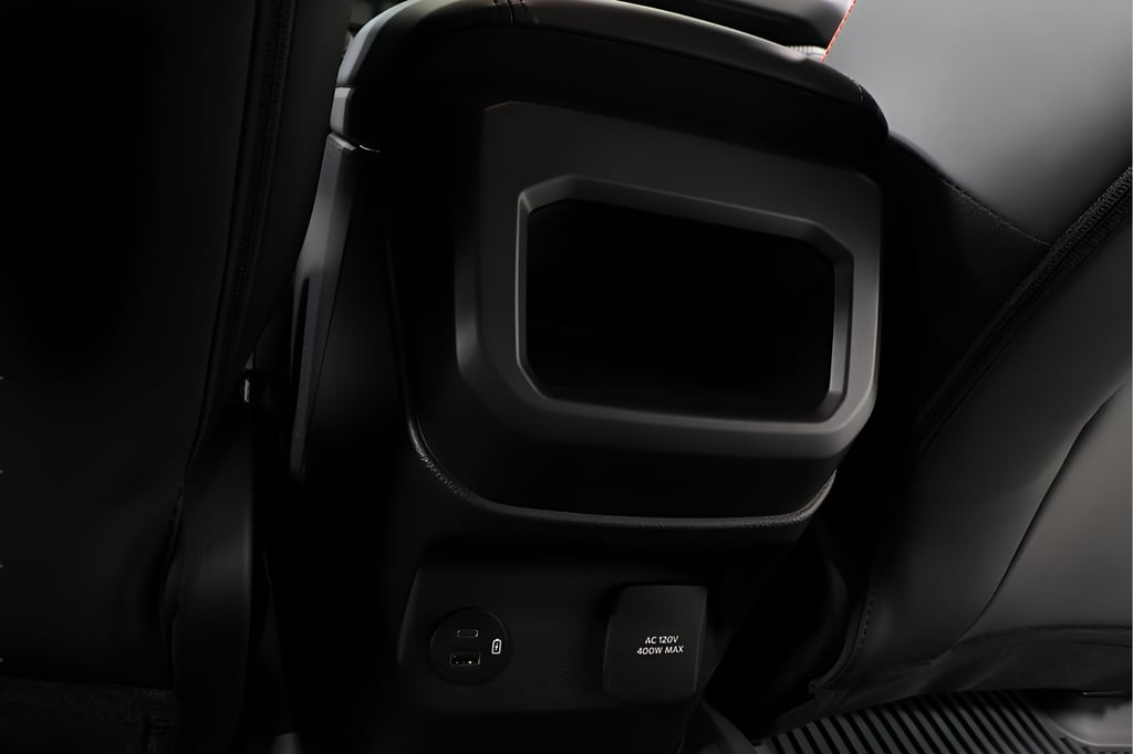 2025 Ford Ranger Raptor - Photo 24