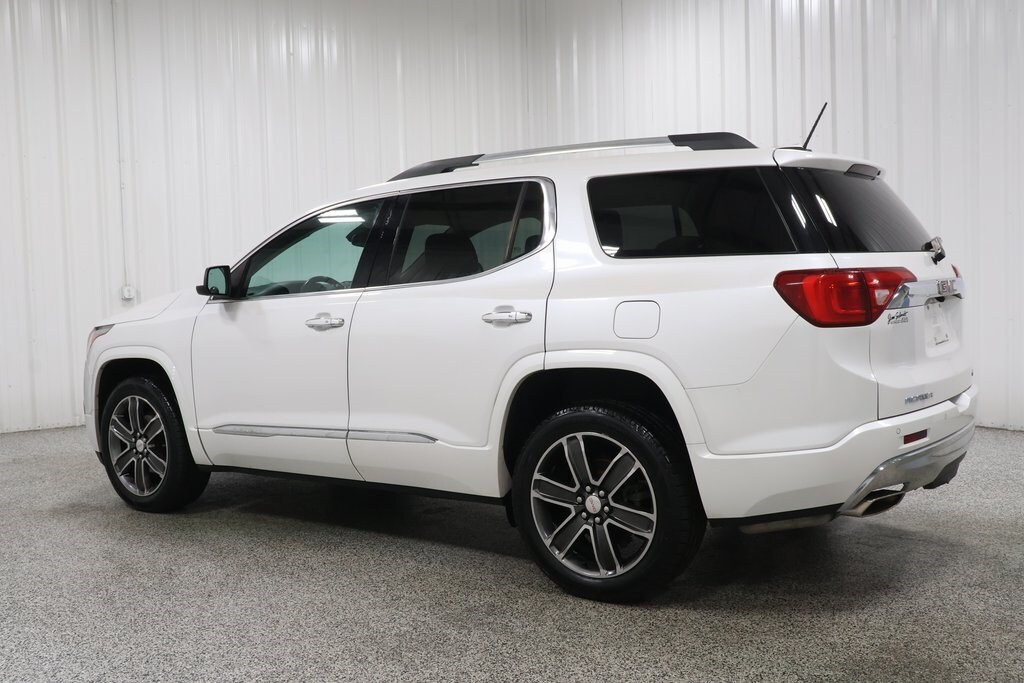 2018 Gmc Acadia Denali photo 4