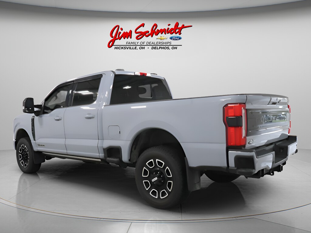 Used 2025 Ford F-250SD Platinum Truck