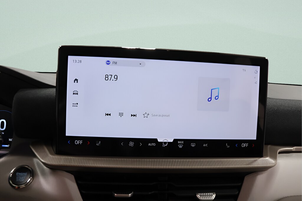 2026 Ford Explorer Active - Photo 10