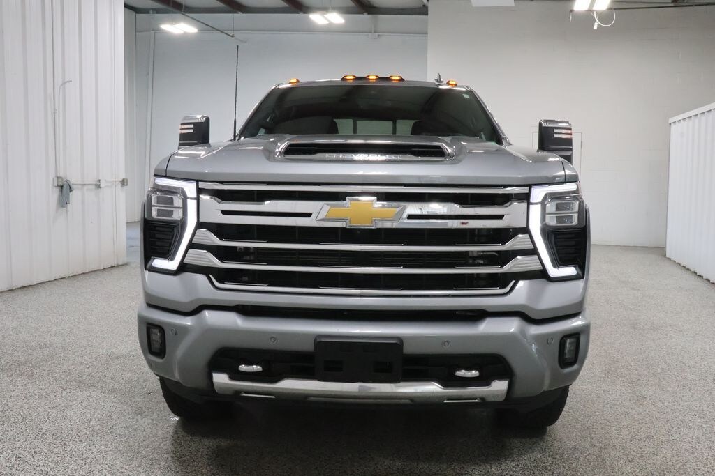 Used 2025 Chevrolet Silverado 2500HD High Country Truck