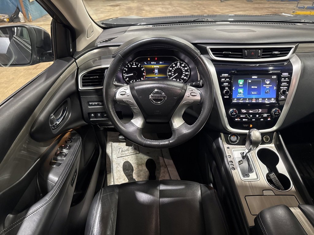 Used 2017 Nissan Murano Platinum with VIN 5N1AZ2MH8HN110830 for sale in Sturgis, MI