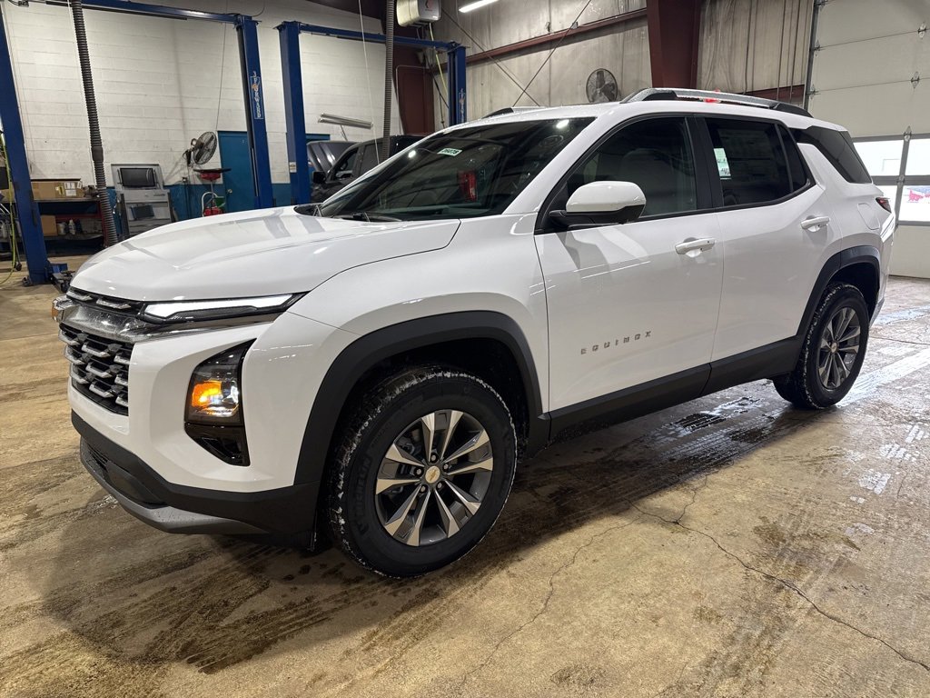 2026 Chevrolet Equinox LT's photo