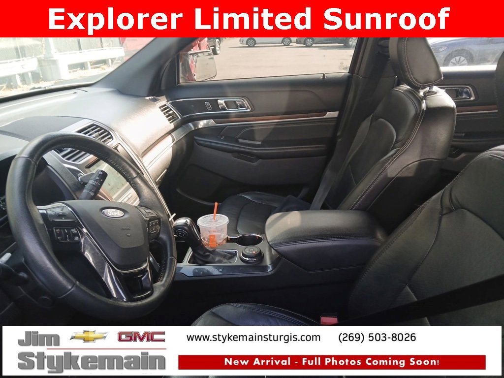 2018 Ford Explorer Limited photo 2