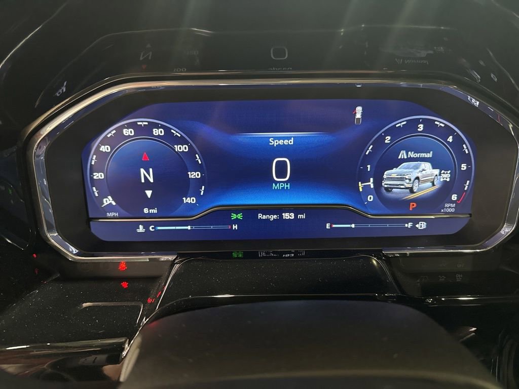 2025 Chevrolet Silverado 1500 LTZ - Photo 21
