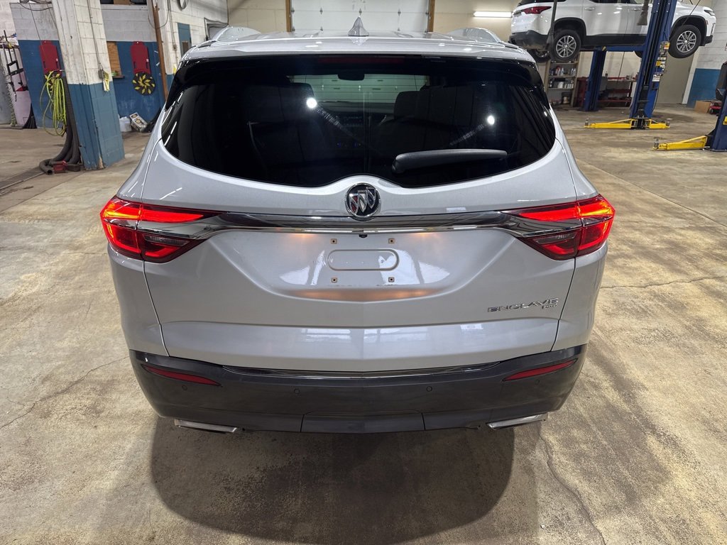 2019 Buick Enclave Essence photo 3